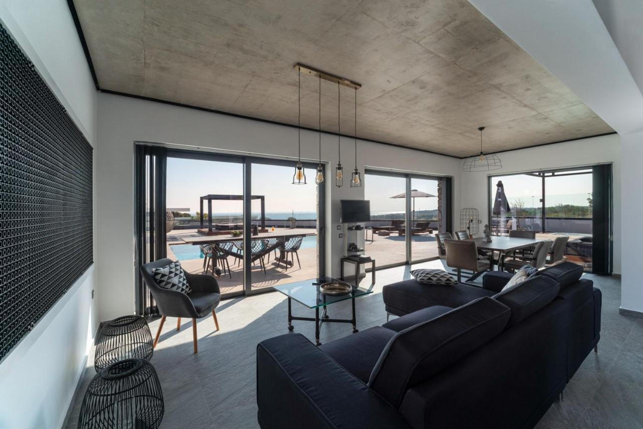 Amara Luxury Villas Lakhania Esterno foto